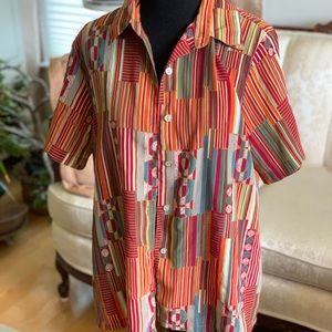 Vintage short-sleeve button-down with fun print